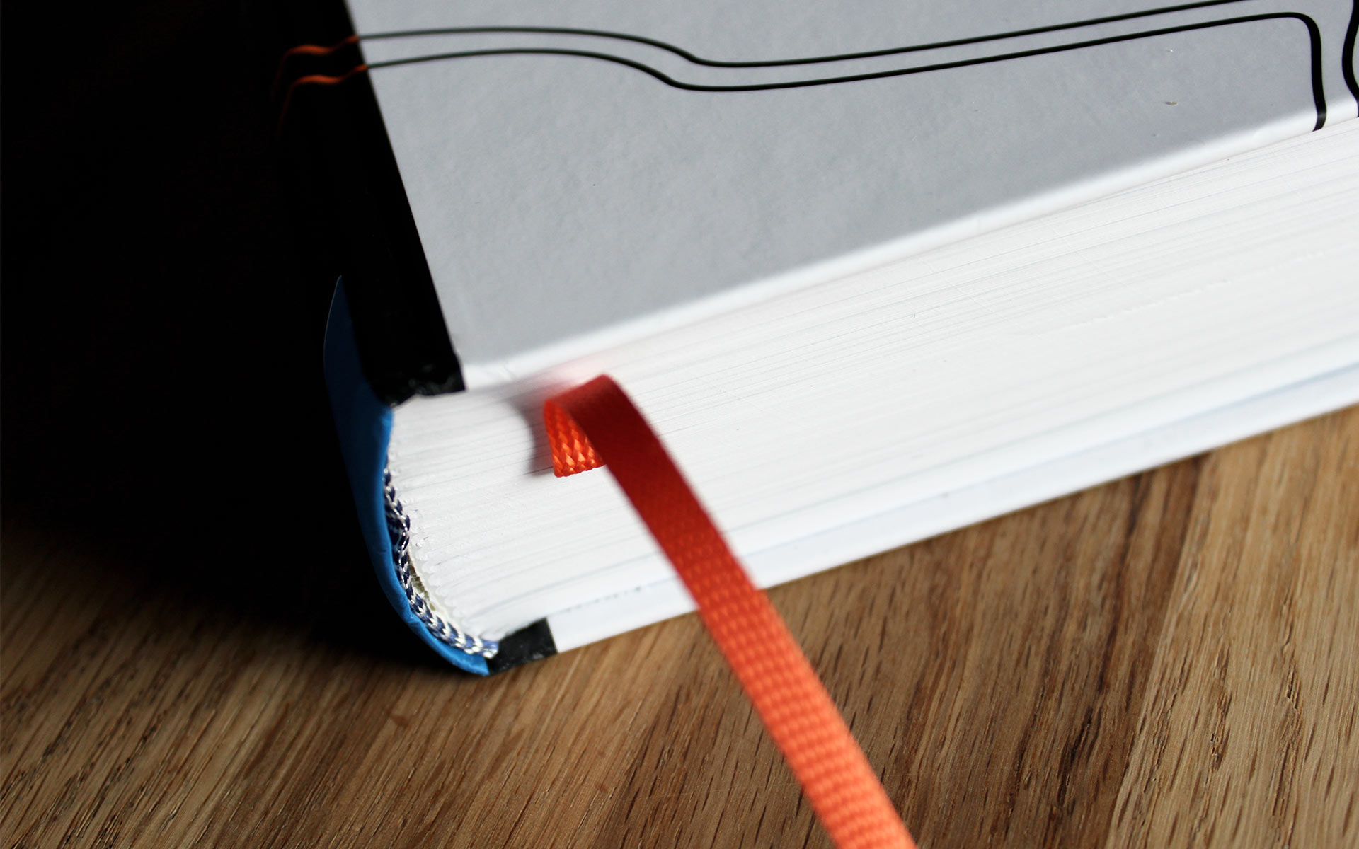 matter_of_design-buch_review-wie_design_wirkt-03 Eine exemplarische Innenseite aus dem Buch "Wie Design wirkt"